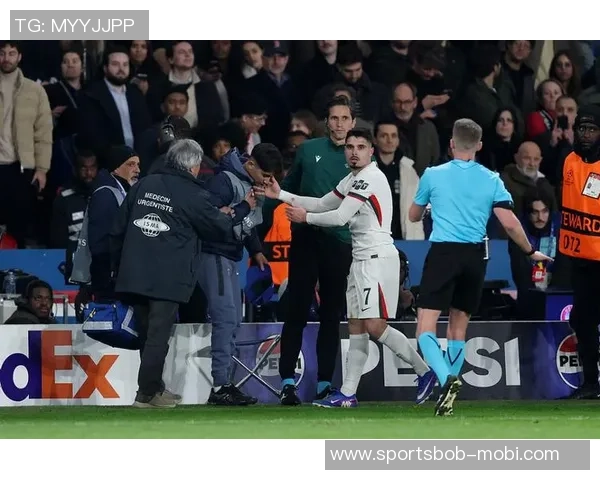 巴萨B队17岁边锋遭遇十字韧带撕裂伤缺一年前景堪忧